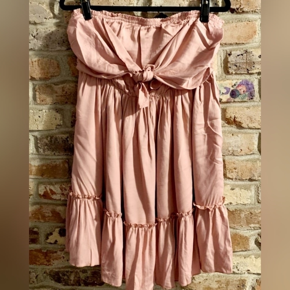 Strapless Spring Dress‎ - Picture 2 of 2